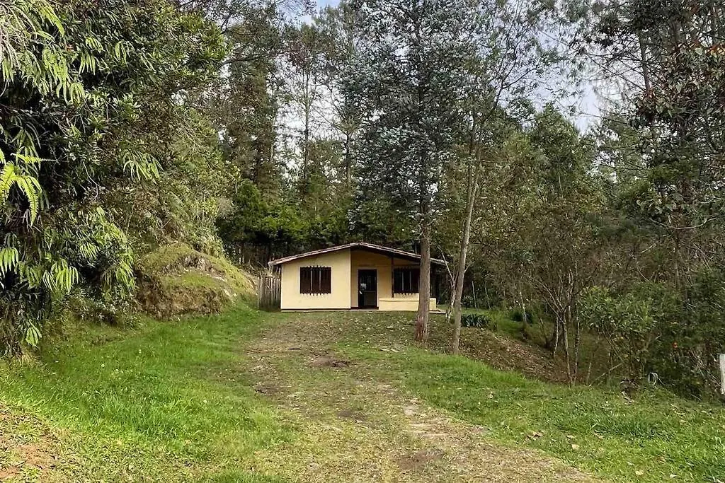 ¡El Escondite Santa Elena! Medellin